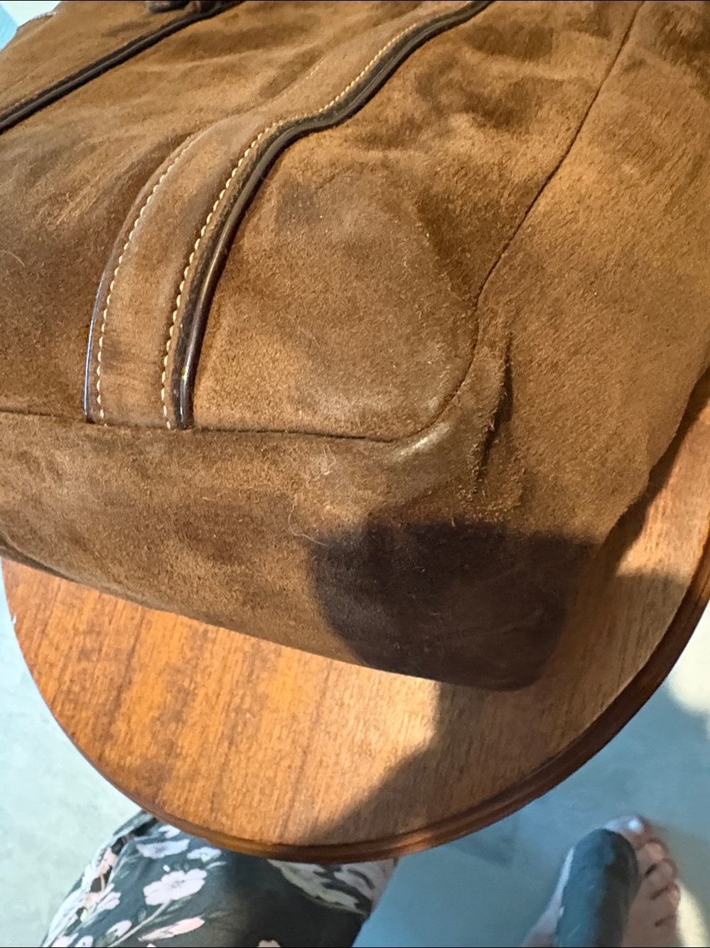 COACH  Vintage Suede shoulder bag  small tote  Brown side pockets/turn locks Y2K - Picture 12 of 17